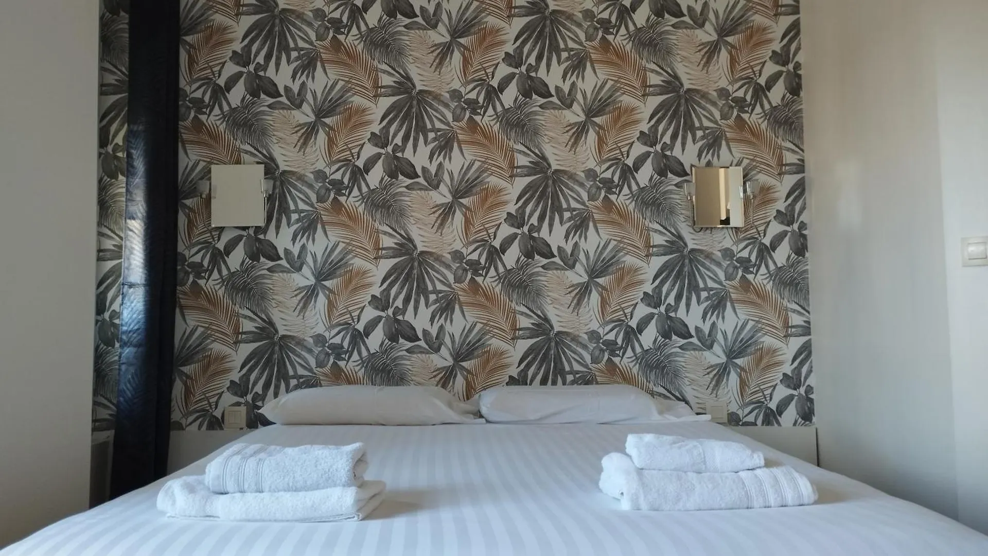 Brit Hotel L'Arrivee Guingamp