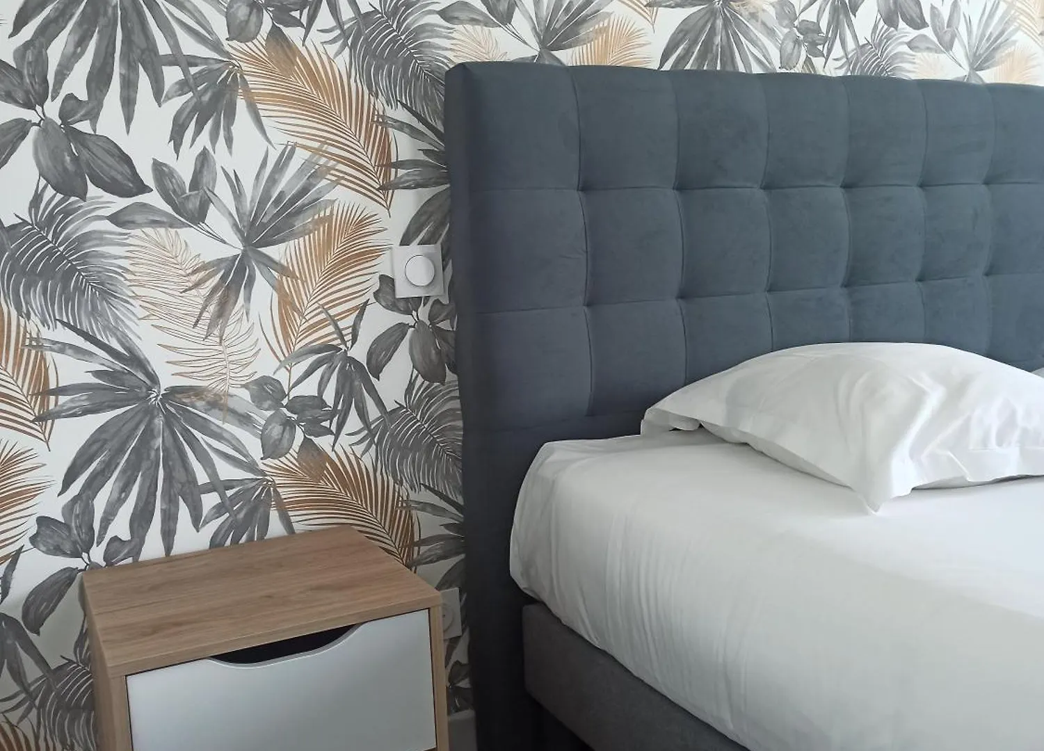 Brit Hotel L'Arrivee Guingamp