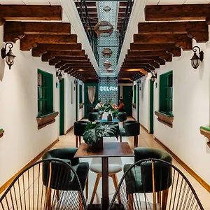 Hotel Selah & Coffee ****